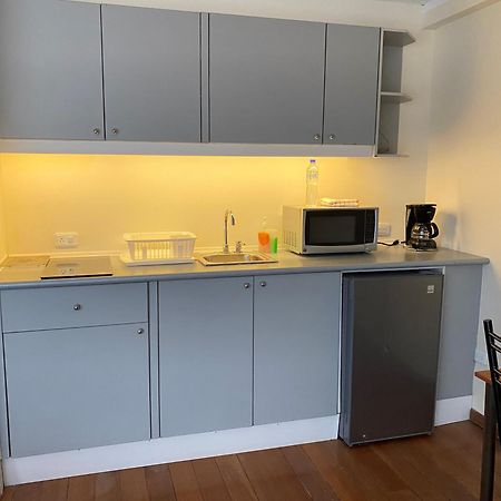 Suites Metropoli Quito Esterno foto