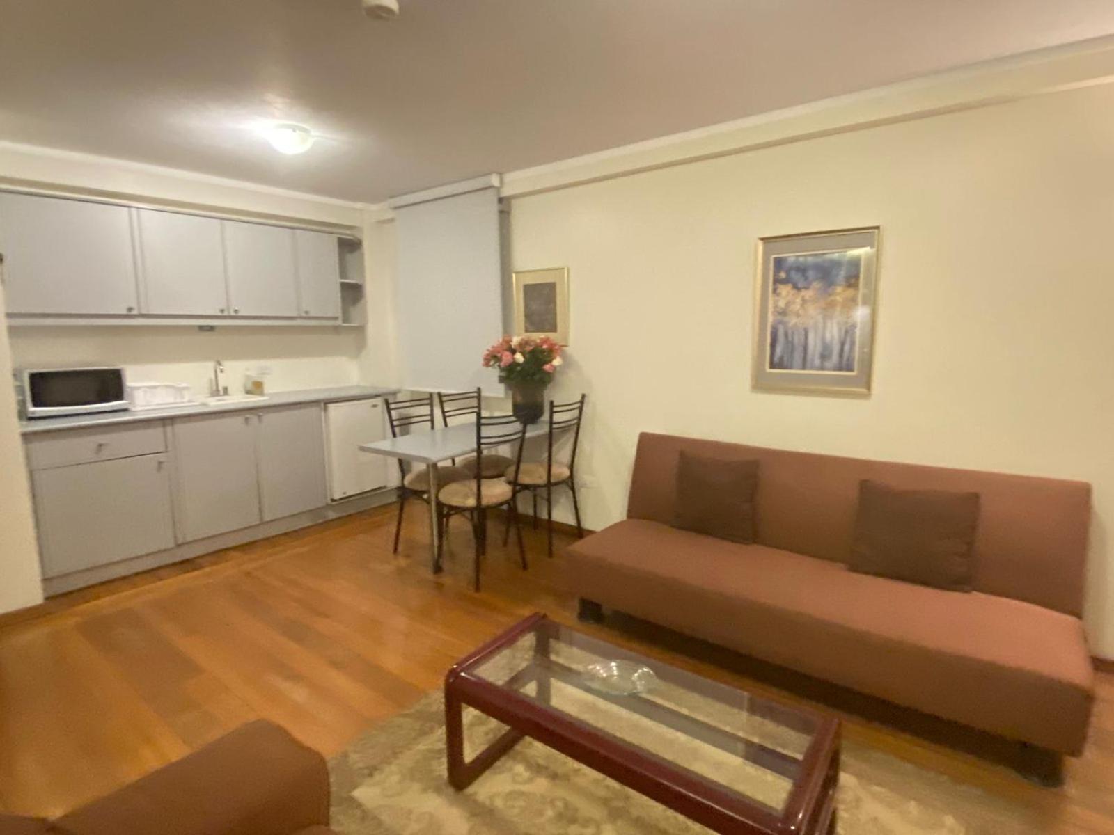 Suites Metropoli Quito Esterno foto