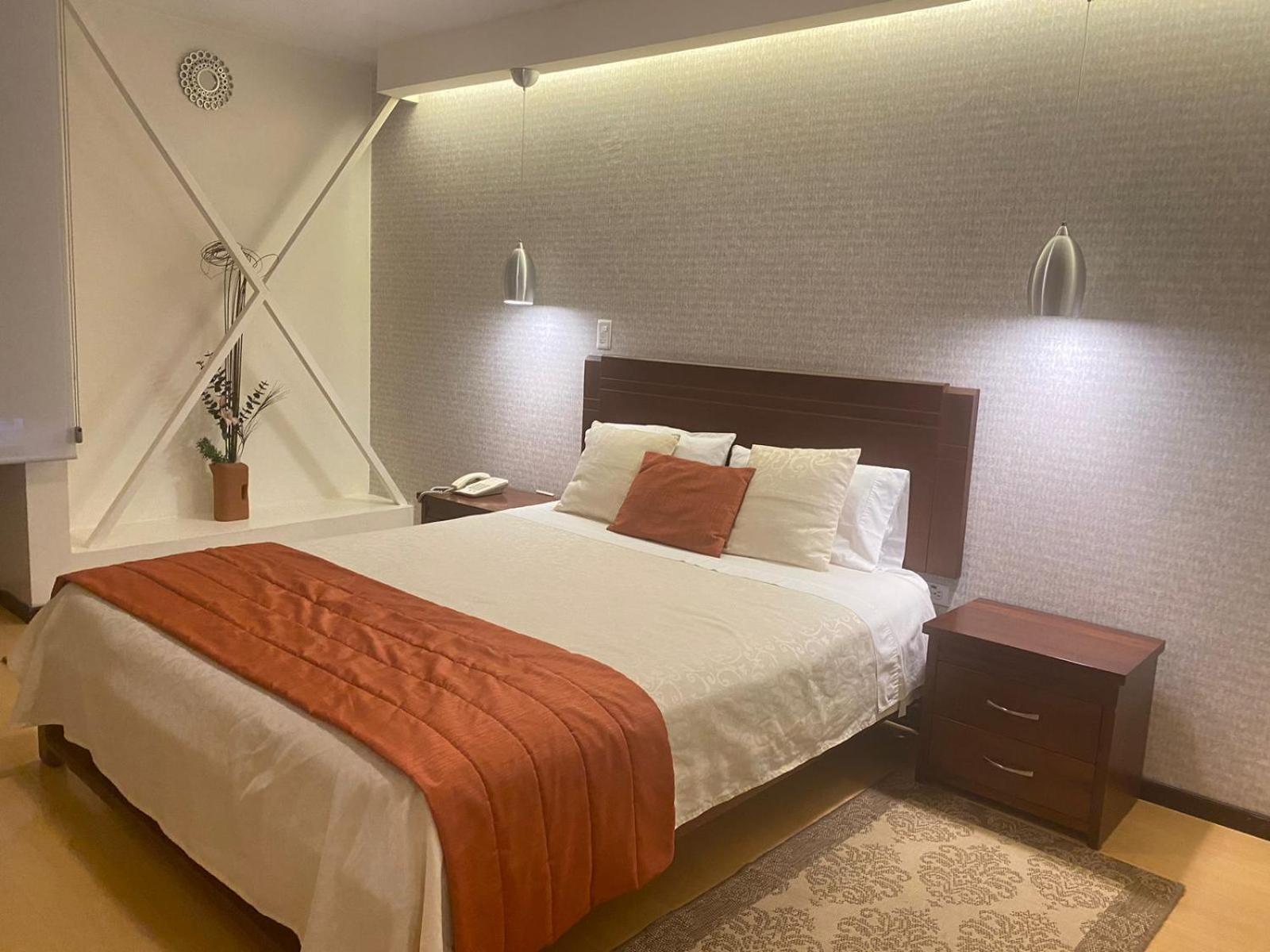 Suites Metropoli Quito Esterno foto
